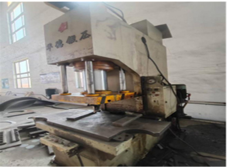 Hydraulic press-300t